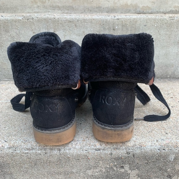 Roxy Bruna Black Lace-Up Boots - Picture 7 of 12